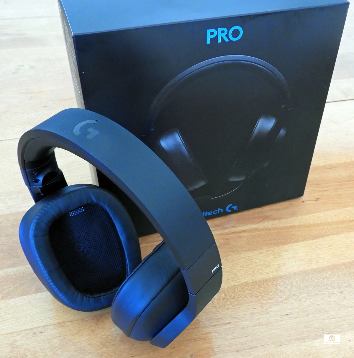 Logitech g pro online 2019 headset