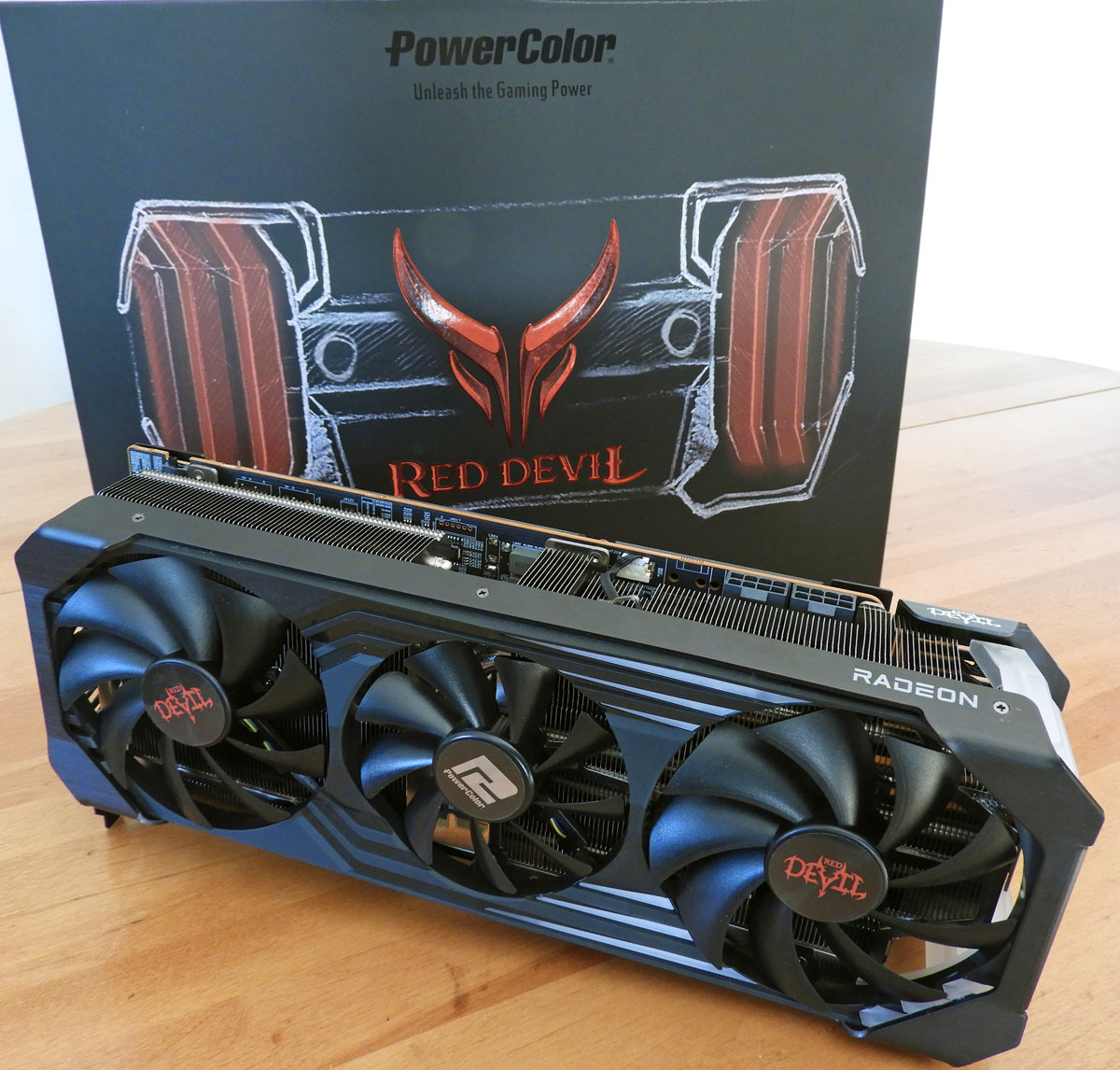 Red Devil Rx 6800 Xt Vs Reference Rx 6800 Xt Rtx 3080