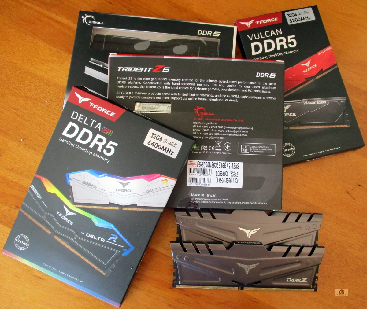 32GB G.Skill DDR5 Trident Z5 RGB 6000MHz CL40 1.35V Dual Channel Kit 2x  16GB Silver