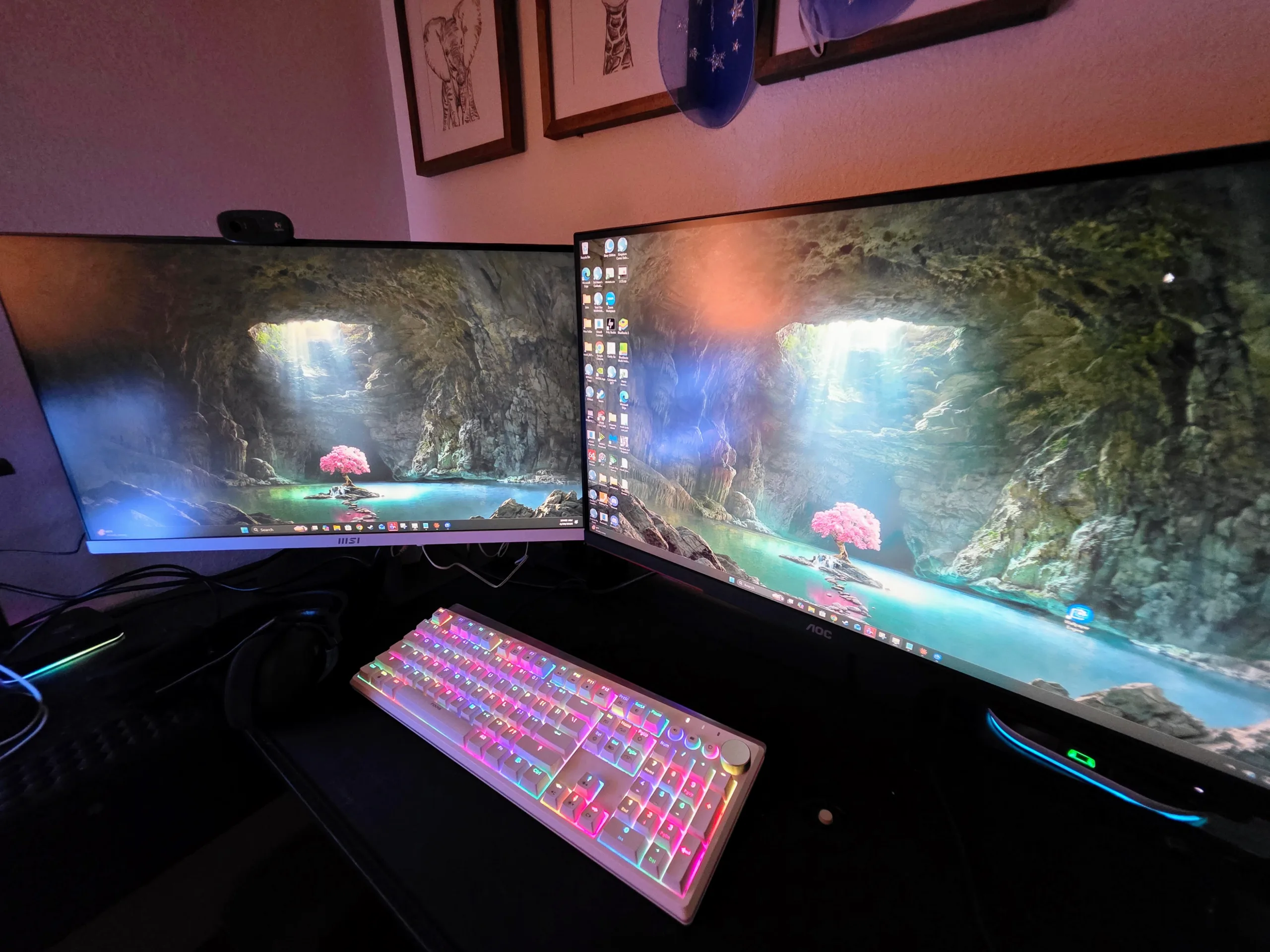MSI PRO MP273W E14A side by side with a mini-LED display for comparison